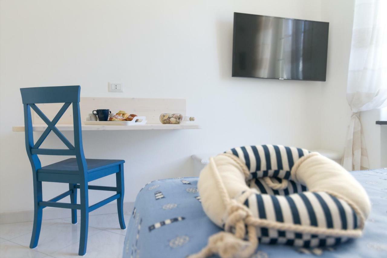 Aquamarine Relaxing Capri Suites Dış mekan fotoğraf