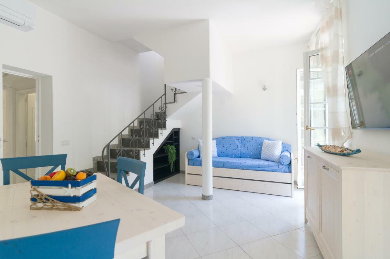 Aquamarine Relaxing Capri Suites Dış mekan fotoğraf